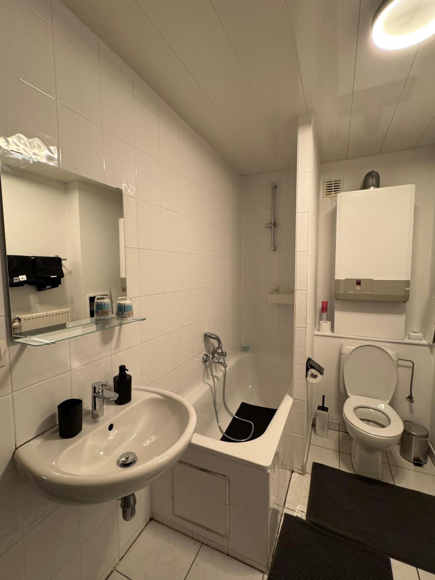 Appartement De Luxe Entierement Renove - Proche Aeroport De Bruxelles, Quartier Chic Esterno foto