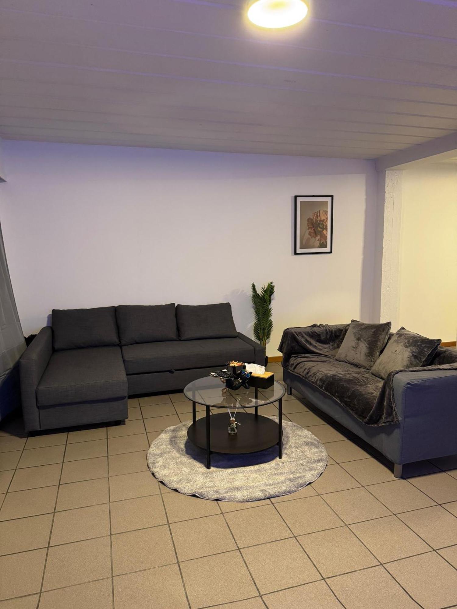 Appartement De Luxe Entierement Renove - Proche Aeroport De Bruxelles, Quartier Chic Esterno foto